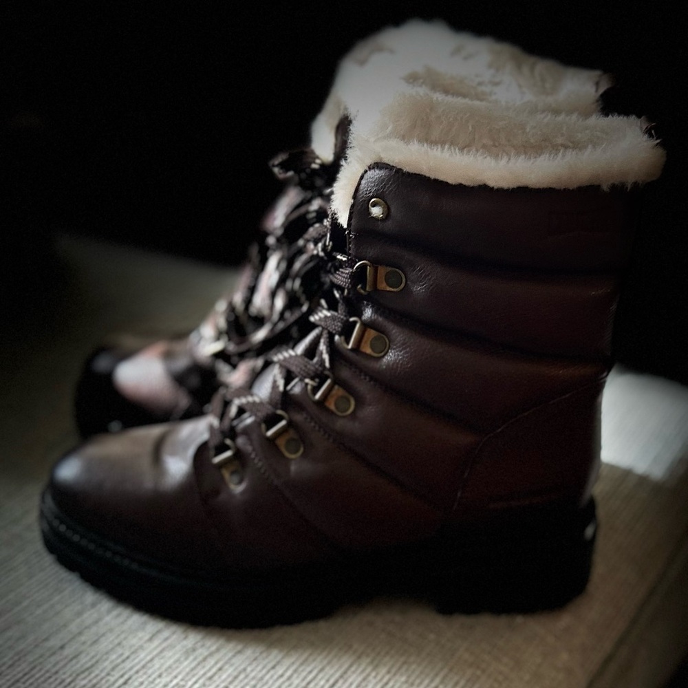 COUGAR “Vantage” Brown Leather Waterproof Combat Boot, size 8, - Picture 2 of 5